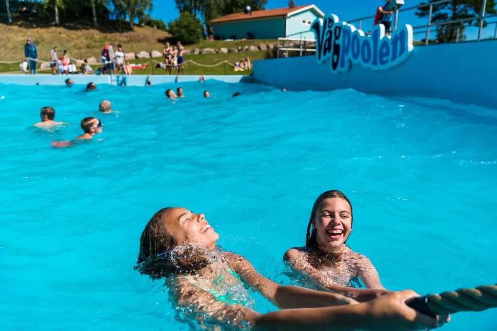 Familjevanlig Camping Pa Skara Sommarland Husbil Se